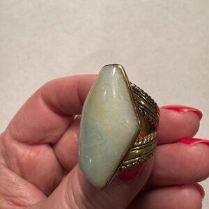 Vintage Gold‑Tone Statement Ring w/ Large Green Oval Stone – Size 7
